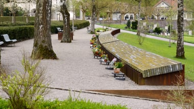 Namensband beim Gemeinschaftsgrab Birkenhain auf dem Friedhof Rosenberg