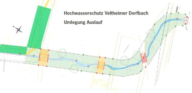 Technische Zeichnung eines Bachverlaufs mit farbigen Markierungen.